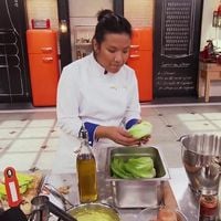 "Je suis dans la merde totale" : Une candidate de "Top chef" craque sous la pression