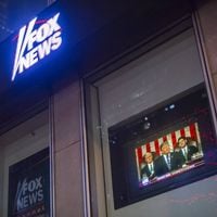 Mensonges, pressions et Donald Trump : Le procès à 1,6 milliard de dollars qui menace Fox News aux États-Unis