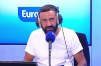 "Ca m'a rendu fou" : Cyril Hanouna agacé des questions d'Emilie Tran Nguyen posées à Ségolène Royal sur "TPMP"