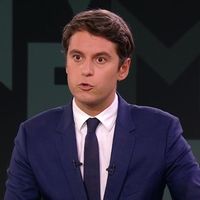 Audiences access 20h : Quel score pour Gabriel Attal face à Caroline Roux dans "L'événement : L'interview" sur France 2 ?