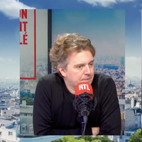 "J'aimerais bien continuer mais cette case est complexe" : Alex Vizorek se confie sur les audiences compliquées d'"En bande organisée" sur France 2