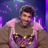 "J'ai fait une crise d'angoisse" : Agustín Galiana, gagnant de "Mask Singer" 2024, se confie sur ses "débuts très compliqués" sous le costume de l'Hippopotame