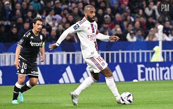 Antoine Lacazette, attaquant de l'Olympique Lyonnais, lors du match contre Monaco en mai 2023.