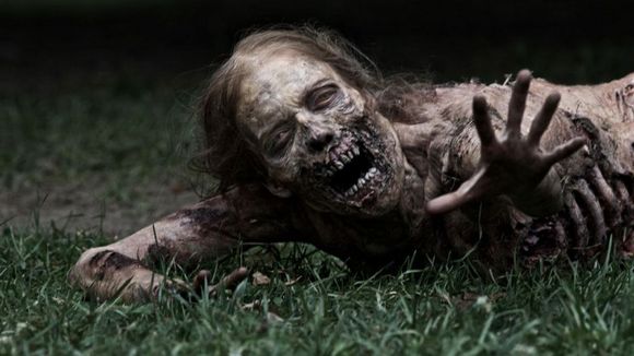 Le showrunner de "The Walking Dead" quitte le navire