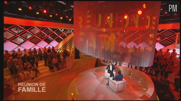 Jean-Luc Delarue présente "Réunion de famille" sur France 2