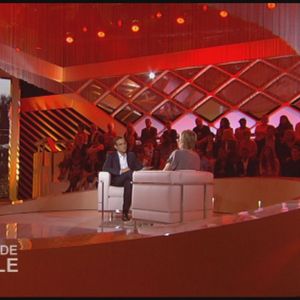 Jean-Luc Delarue présente "Réunion de famille" sur France 2