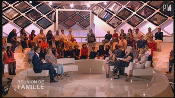 Jean-Luc Delarue présente "Réunion de famille" sur France 2