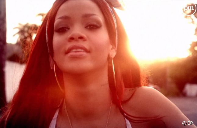 Rihanna dans le clip de "Man Down"