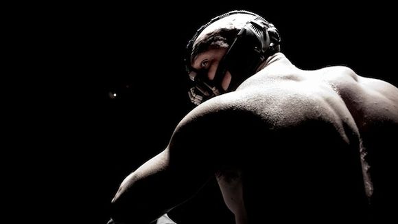 "The Dark Knight Rises" : Bane, le méchant du prochain Batman, est... inaudible !