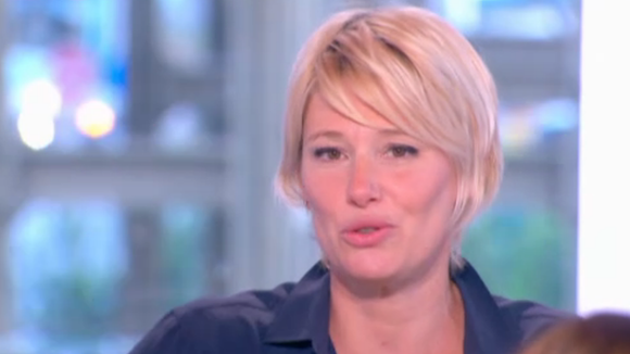 Zapping : Maïtena Biraben très émue au moment de confier "La Matinale" à Ariane Massenet