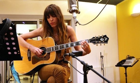 Libération tacle Lou Doillon dans son portrait quotidien