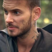 Clip : M. Pokora se transforme en "Robin des Bois" pour "Le Jour qui se rêve"