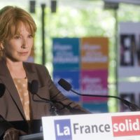 France 2 : Nathalie Baye quitte "Les Hommes de l'ombre"