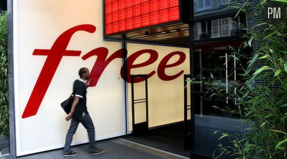 Après le succès des offres "SIM Only", Free devrait s'attaquer au marché des mobiles subventionnés.