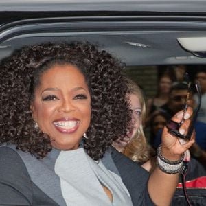 Oprah Winfrey reçoit la "Médaille présidentielle de la liberté"