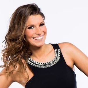 Laury Thilleman ("Danse avec les stars" 4) est en interview sur puremedias.com