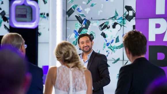 Audiences : "Touche pas à mon poste", au plus haut sur D8, double "Le Grand Journal" de Canal+