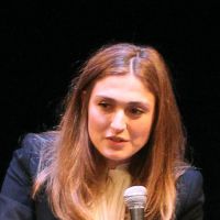 Julie Gayet sort du silence à New York