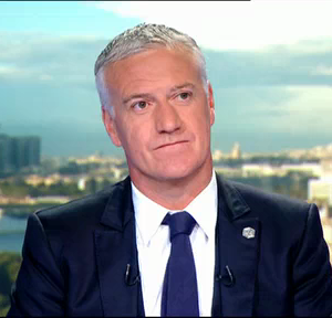 Didier Deschamps, sur le plateau de TF1.