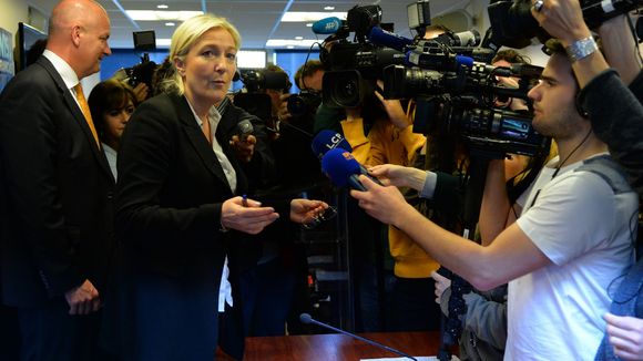 Le FN fiche-t-il tous "ces connards de journalistes" ?