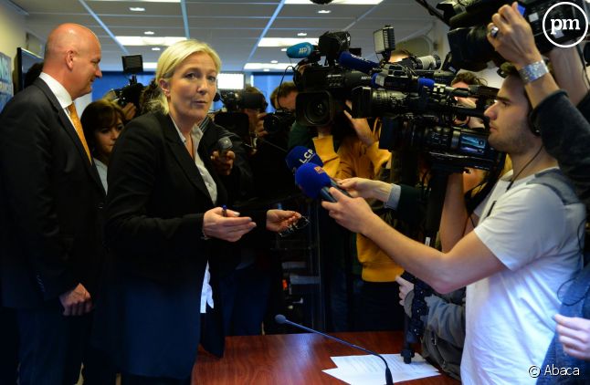 Marine Le Pen face aux journalistes, le 27 mai 2014.