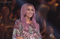 Kesha très émue dans "Rising Star"