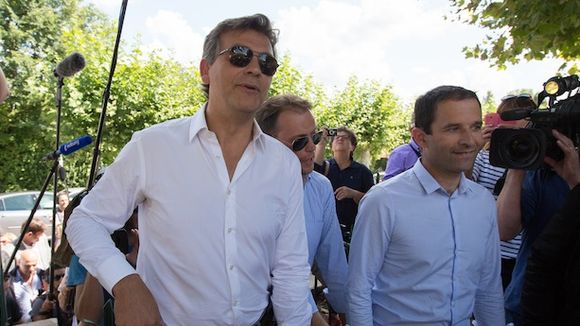 20 Heures : Arnaud Montebourg sur TF1, Benoît Hamon sur France 2