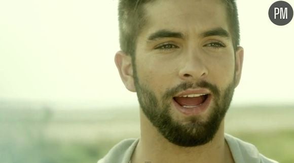 Kendji en tête du Top Albums français depuis un mois