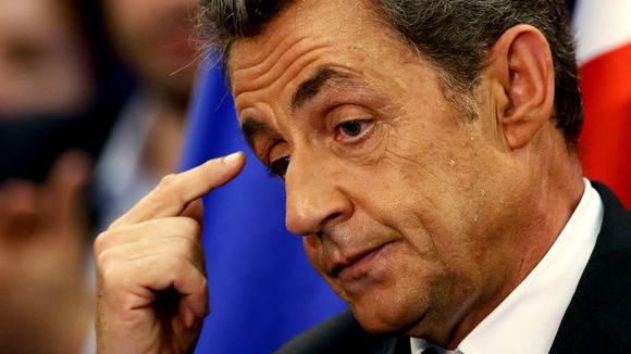 Nicolas Sarkozy s'écroule dans les sondages