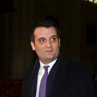 Photos de Florian Philippot : "Closer" franchit un nouveau pas dans "l'outing" des politiques