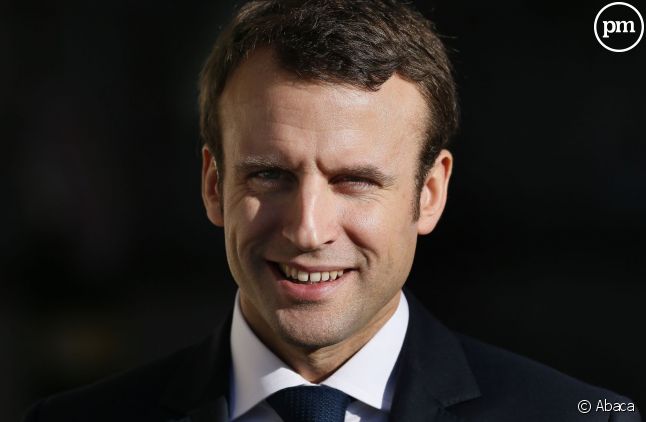 Emmanuel Macron réagit à la tribune des journalistes publiée dans "Le Monde".