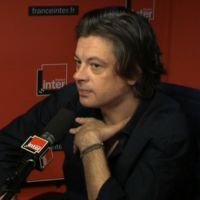 Benjamin Biolay se plaint des messages "de haine" lus sur les réseaux sociaux