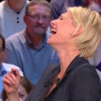 Maïtena Biraben prise d'un fou rire dans "Le Grand Journal"