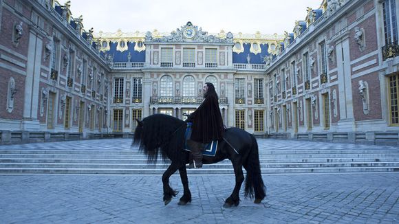 La série "Versailles" trop choquante pour le Royaume-Uni ?