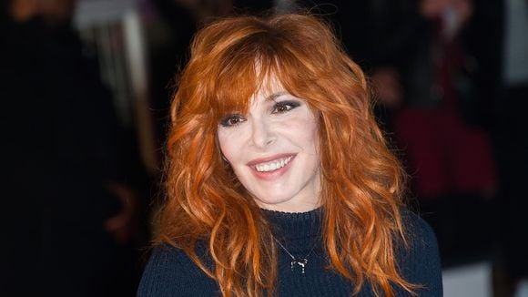 Disques : Mylène Farmer rate la pole position, Les Enfoirés en nette chute