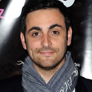 Camille Combal va offrir 50 ans de loyer sur Virgin Radio