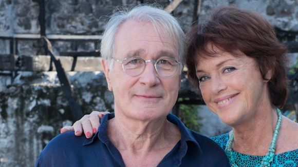 Audiences : "Une famille formidable" de retour en baisse, France 3 battue par Arte, échec pour "L'Amour food"