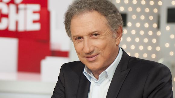 Audiences dimanche : "Vie politique" au plus haut sur TF1, record pour "Vivement dimanche prochain"