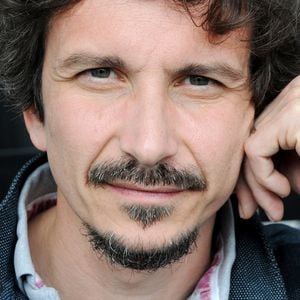 Arnaud Tsamère quitte RTL2