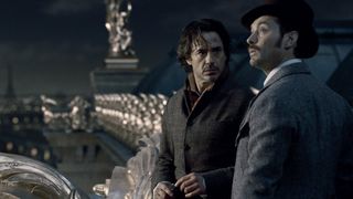 Audiences : "Sherlock Holmes : Jeu d'ombres" leader, "La Famille à remonter le temps" revient en baisse, France 5 solide