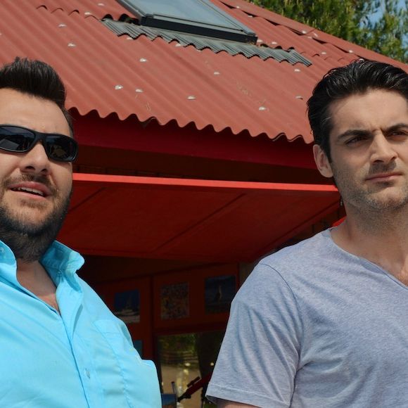 Laurent Ournac et Gil Alma dans "Camping Paradis"
