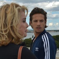 Bande-annonce de "Tout nous sépare" : Nekfeu face à Catherine Deneuve dans un thriller