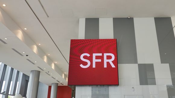 SFR dénonce la "prise d'otage de ses clients" par TF1