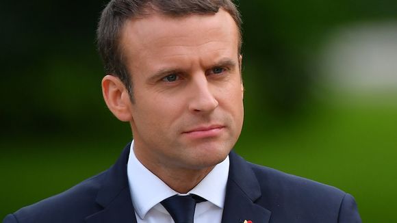 Plainte d'Emmanuel Macron : Le paparazzi mis en cause se défend