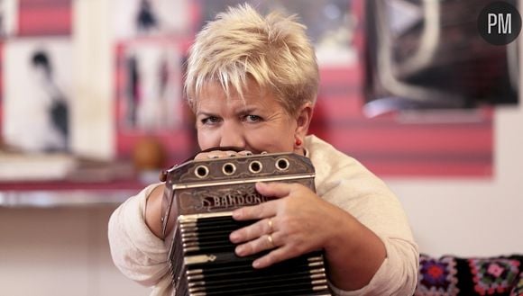 Mimie Mathy dans "Joséphine, ange gardien"