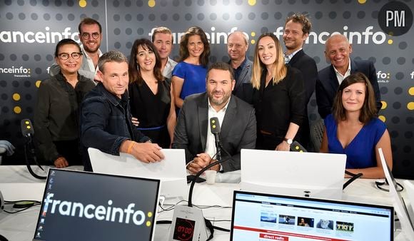 La nouvelle équipe de la matinale de franceinfo (la radio).