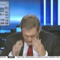 Un journaliste craque en direct sur Sky News