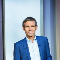 Audiences : "24h Pujadas" double "L'info du vrai" de Laurence Ferrari