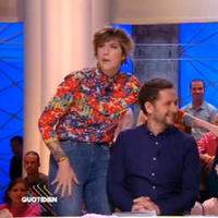 Daphné Bürki s'incruste sur le plateau de "Quotidien"