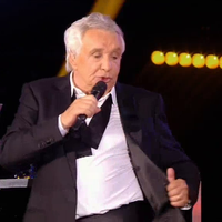 Culte : Quand Stéphane Bern explique Twitter et Instagram à Michel Sardou...